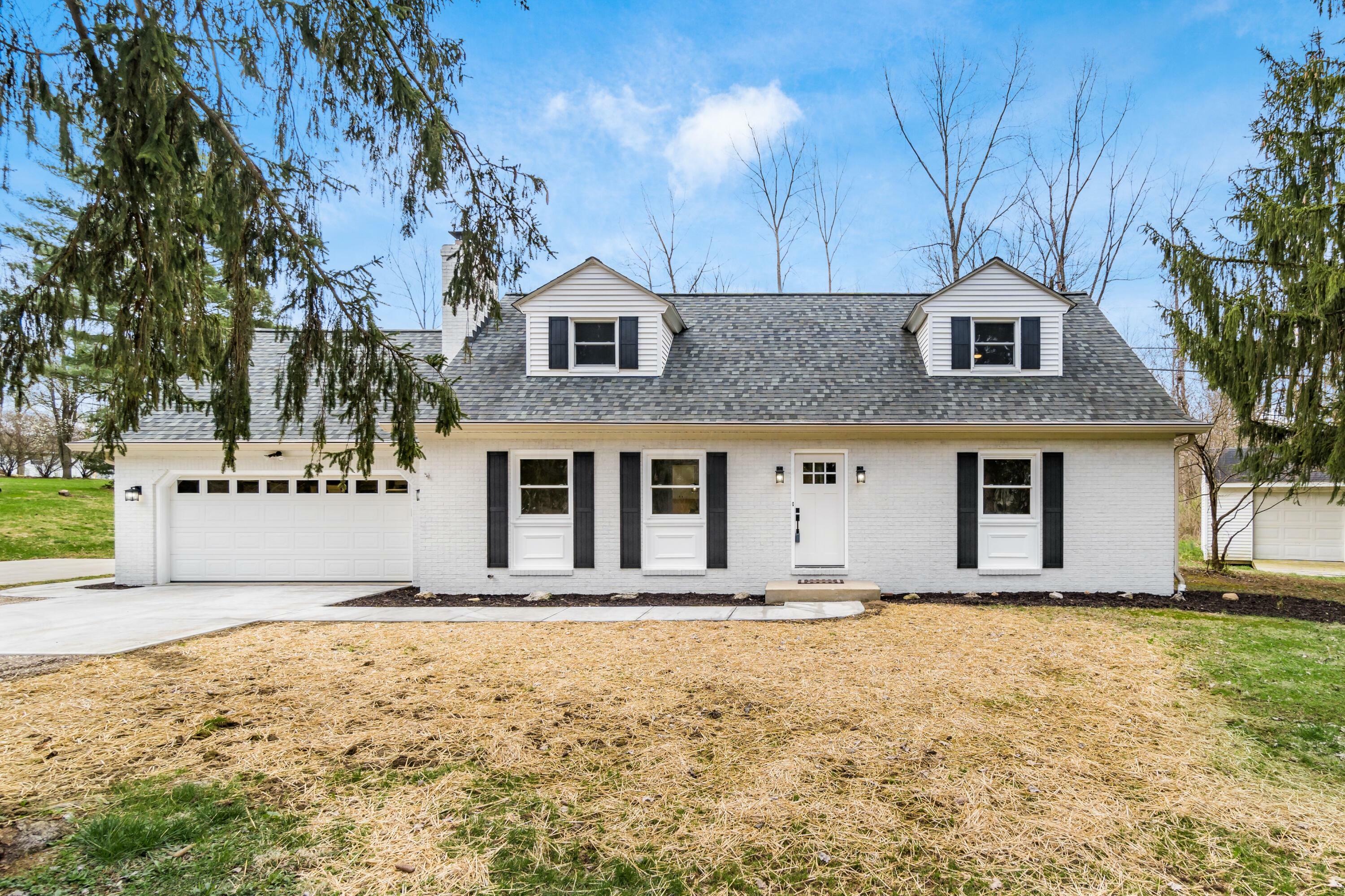 Property Photo: 160 Willow Run Drive OH 43147