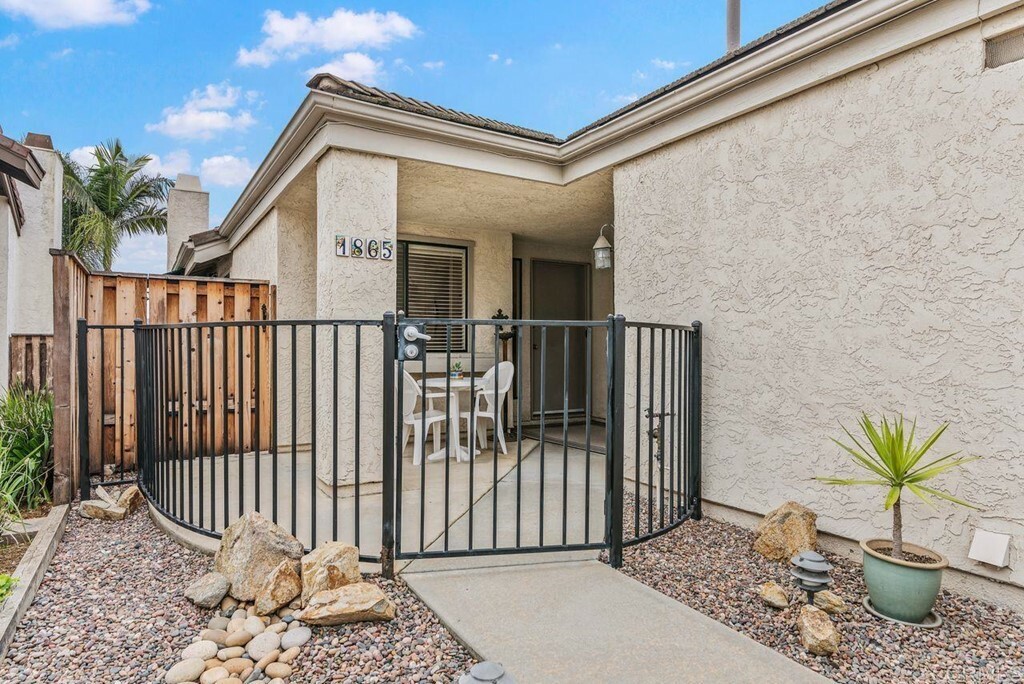 Property Photo: 1865 Guilder Glen CA 92029