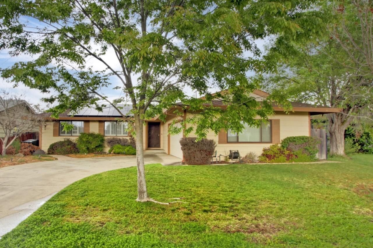 Property Photo:  5029 Spica Parkway  CA 95823 