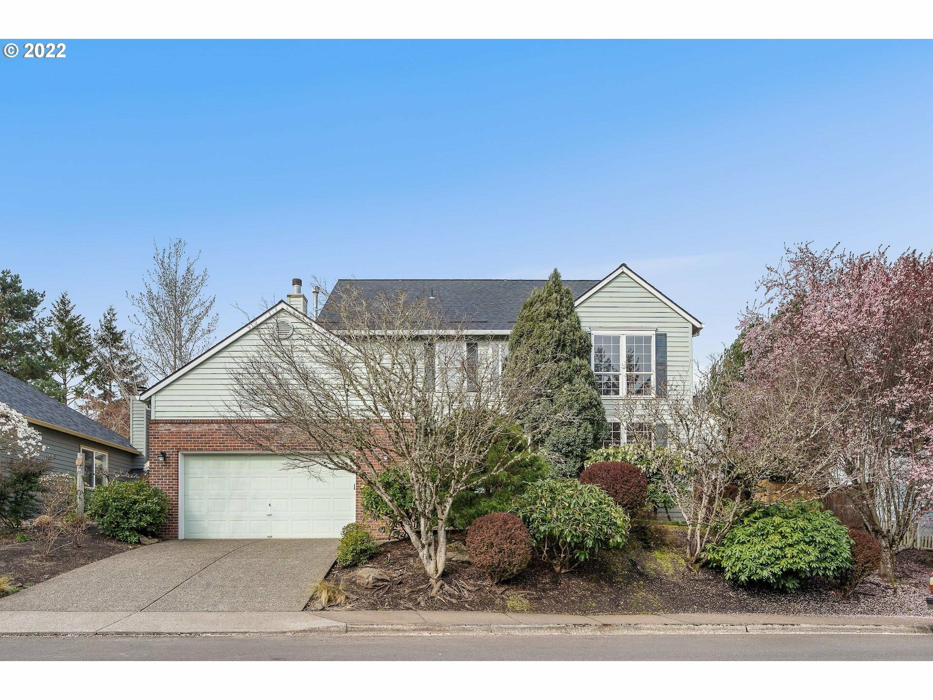 2621 NW Cannon Way  Portland OR 97229 photo