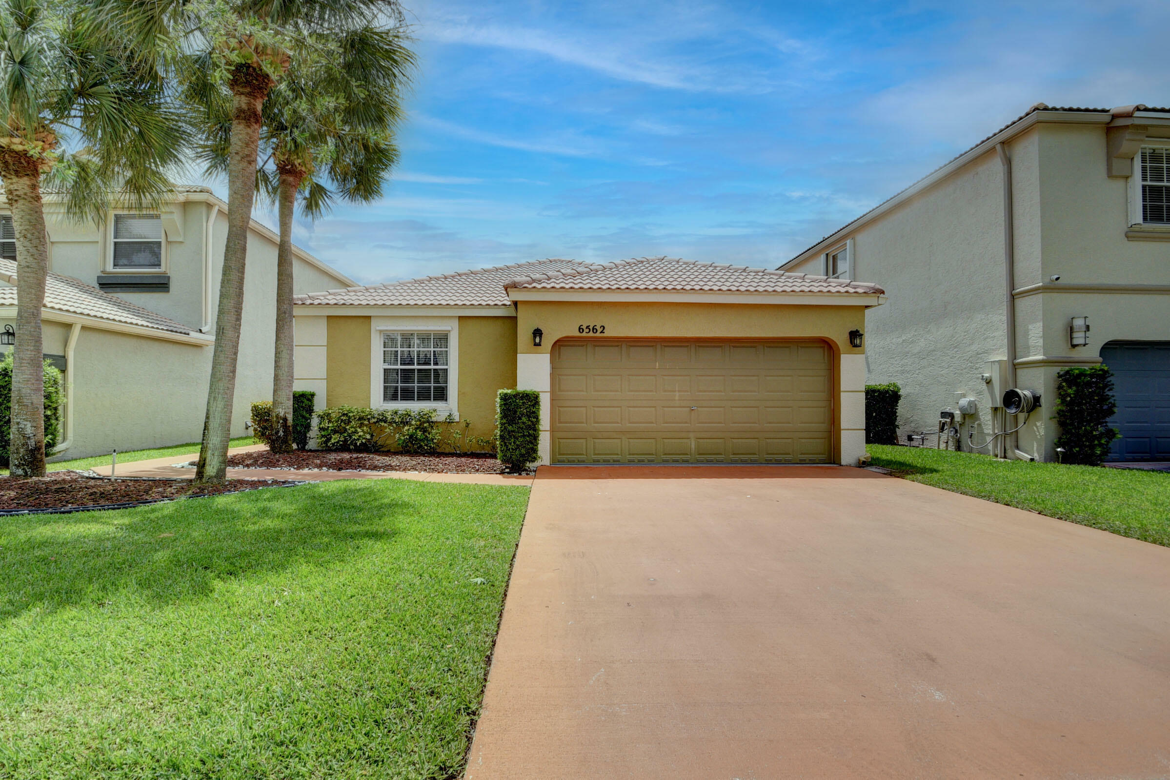 Property Photo:  6562 Columbia Avenue  FL 33467 