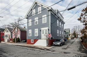 29 Poplar St, Unit#2  Newport RI 02840 photo