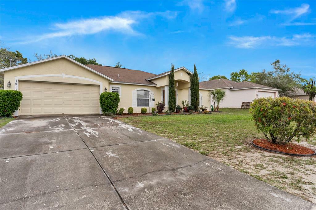 Property Photo:  14137 Kingmont Street  FL 34609 