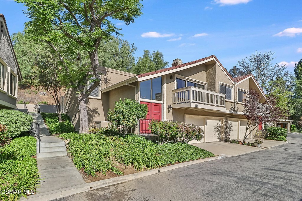 Property Photo:  657 La Corona Court  CA 91377 