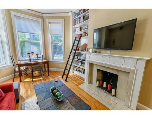 Property Photo:  341 Beacon St 2E  MA 02116 