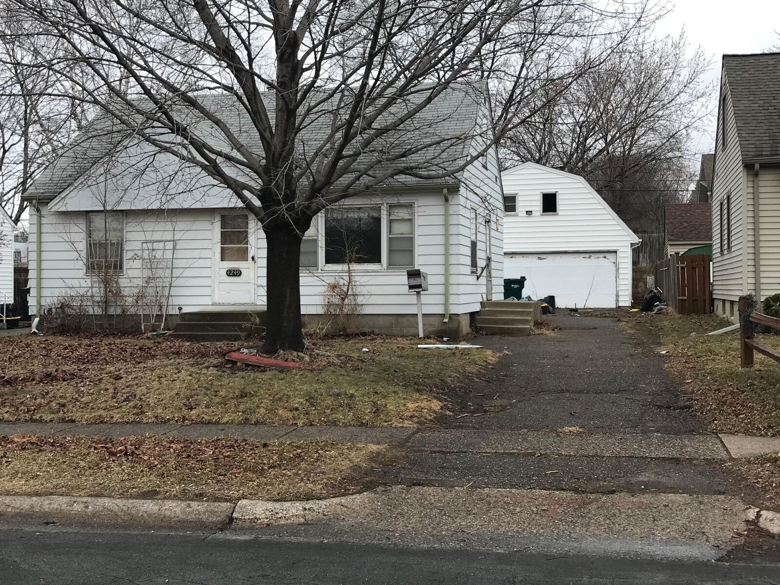 Property Photo:  4249 Van Buren Street NE  MN 55421 