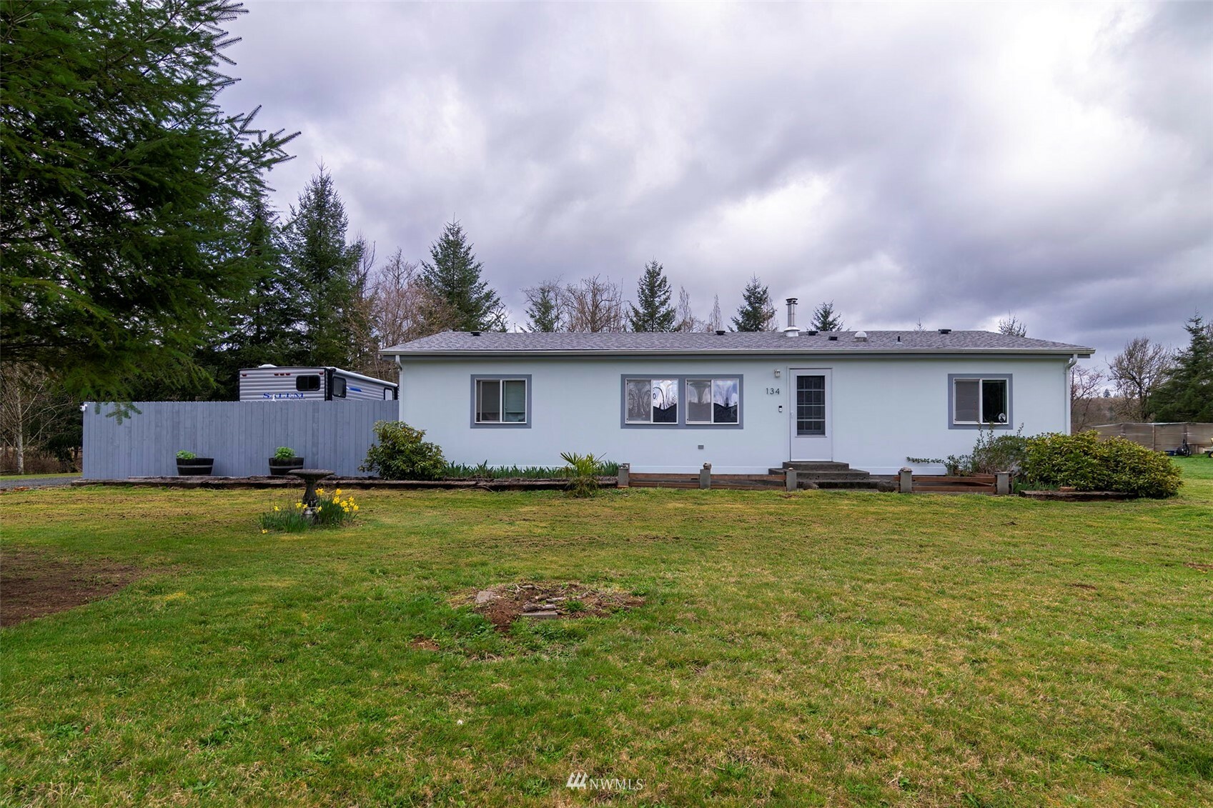 Property Photo:  134 Carlisle Lane  WA 98570 