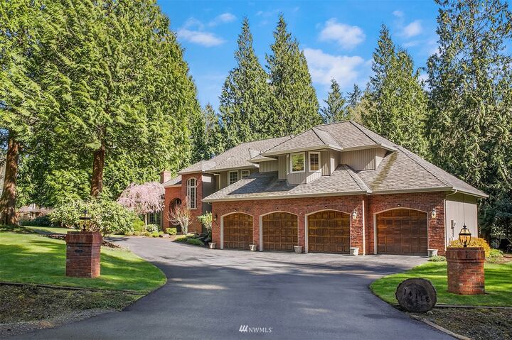 Property Photo: 14118 168th Avenue NE WA 98072