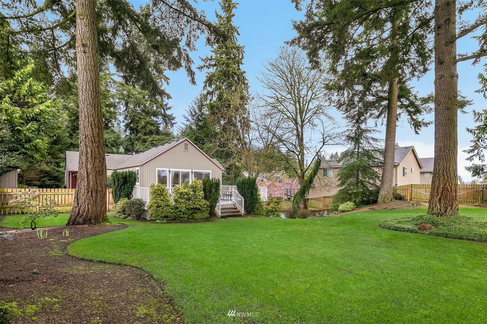 Property Photo:  4515 Grand Avenue  WA 98203 