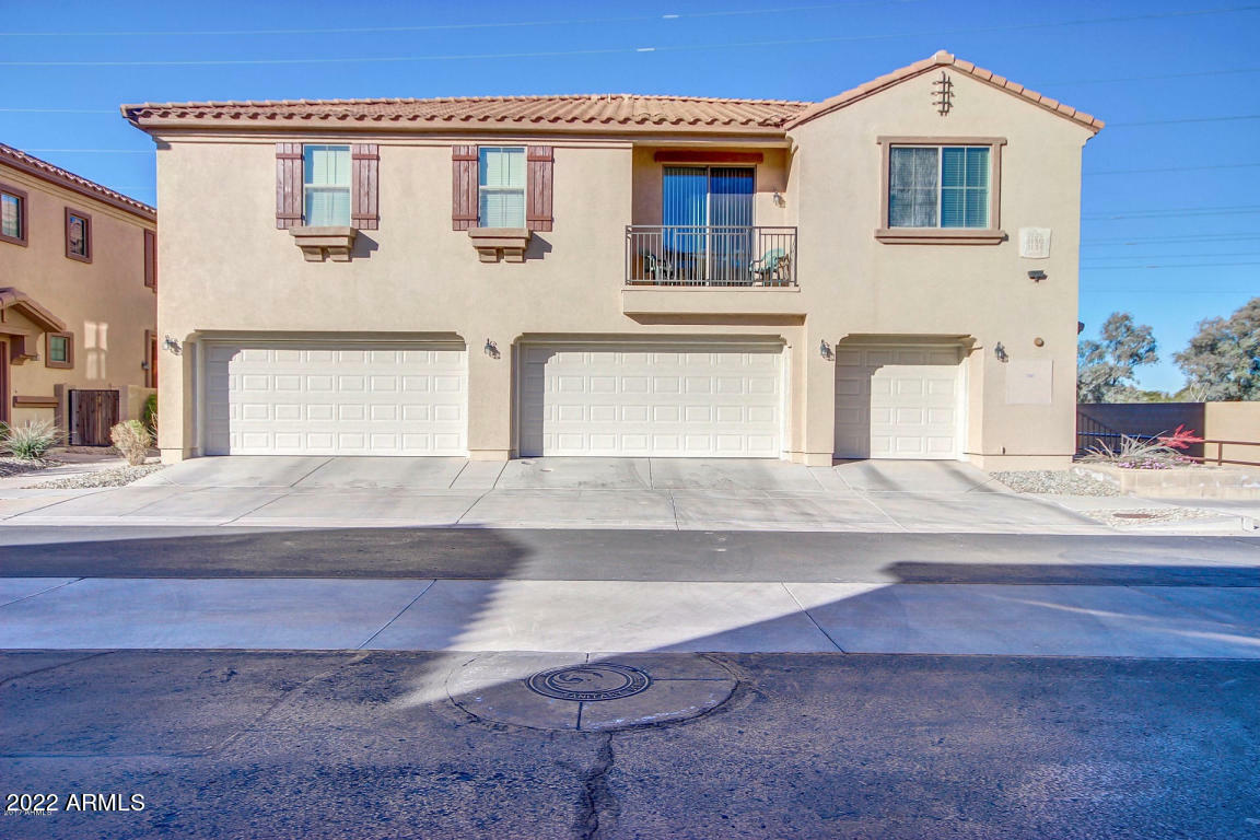 Property Photo:  3130 E Darrow Street  AZ 85042 