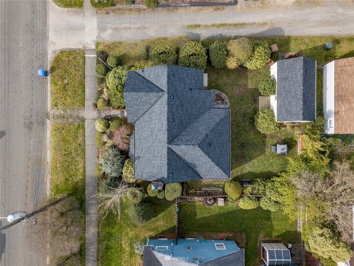 Property Photo:  1009 N Madison Street  WA 98406 