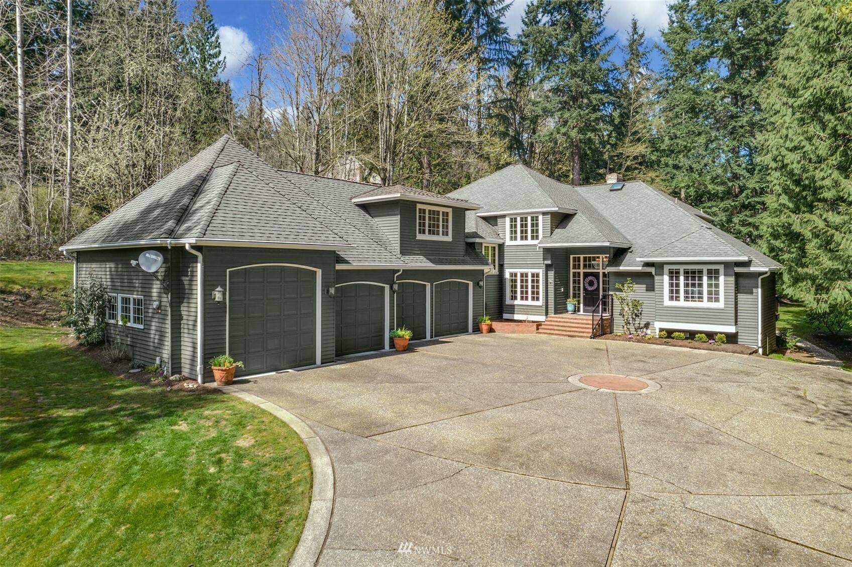 Property Photo:  18428 NE 137th Street  WA 98072 