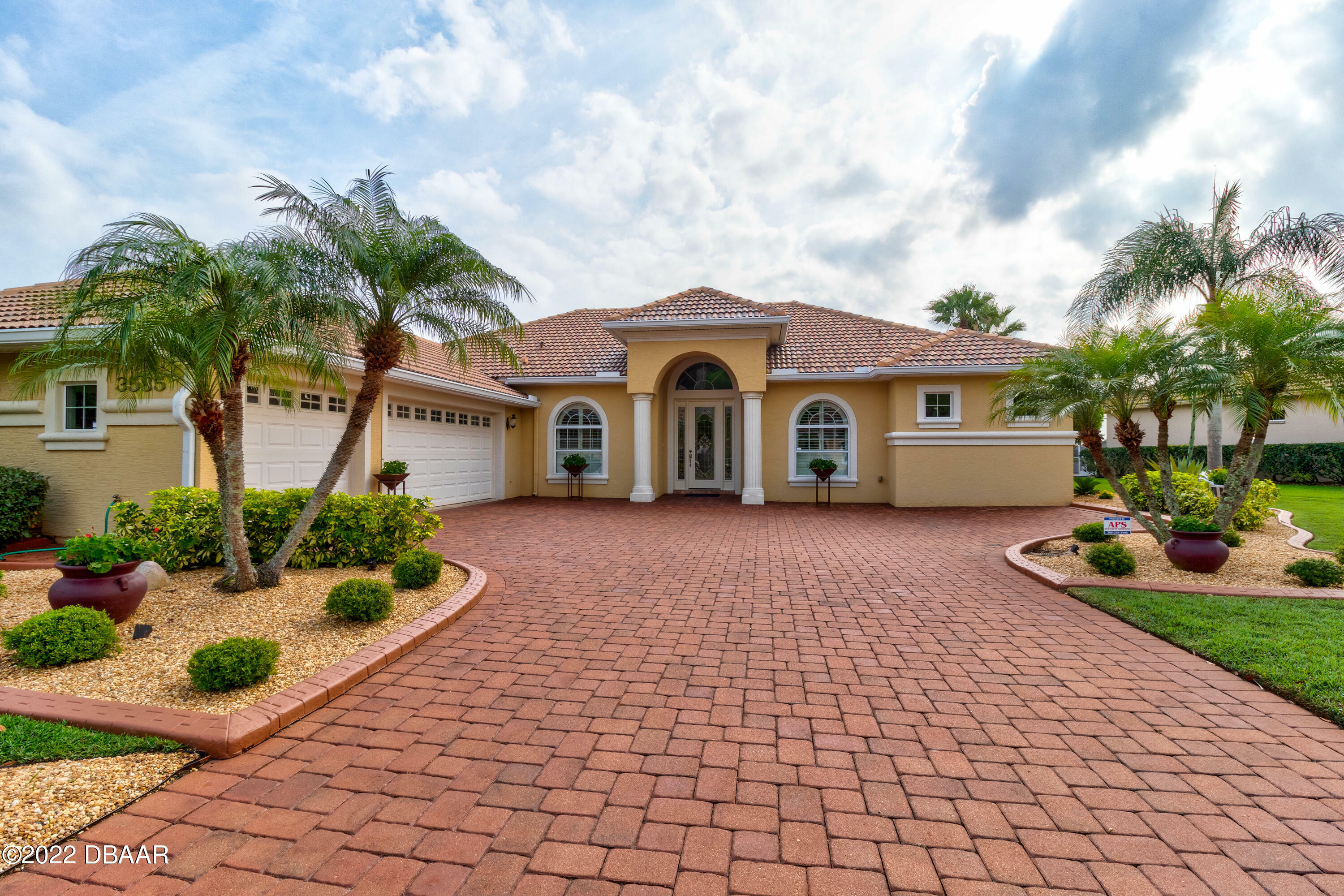 Property Photo:  3585 Maribella Drive  FL 32168 