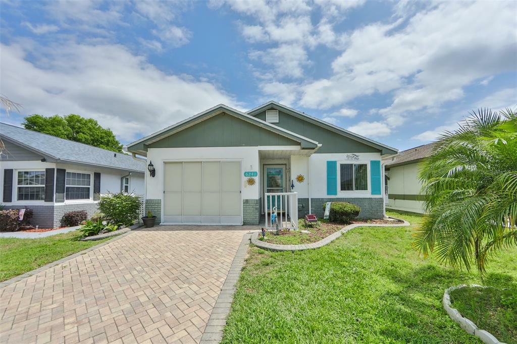 Property Photo:  6241 Sandpipers Drive  FL 33809 