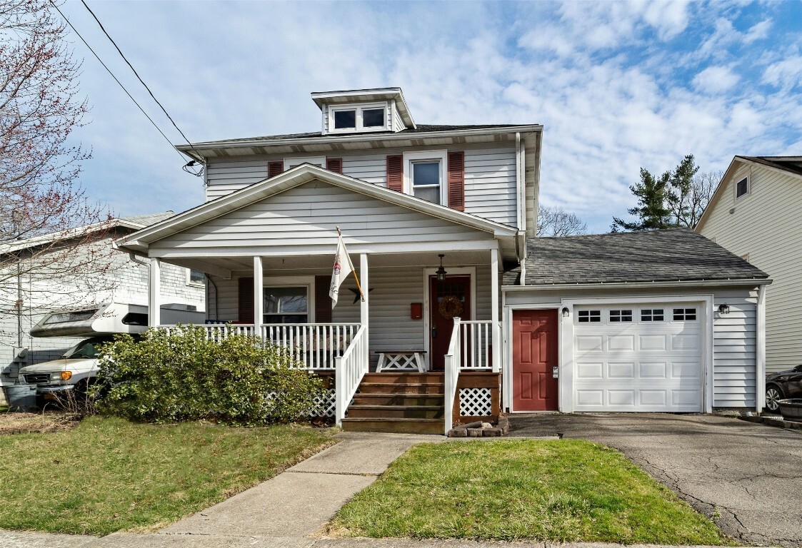 Property Photo:  46 Rochelle Road  NY 13901 