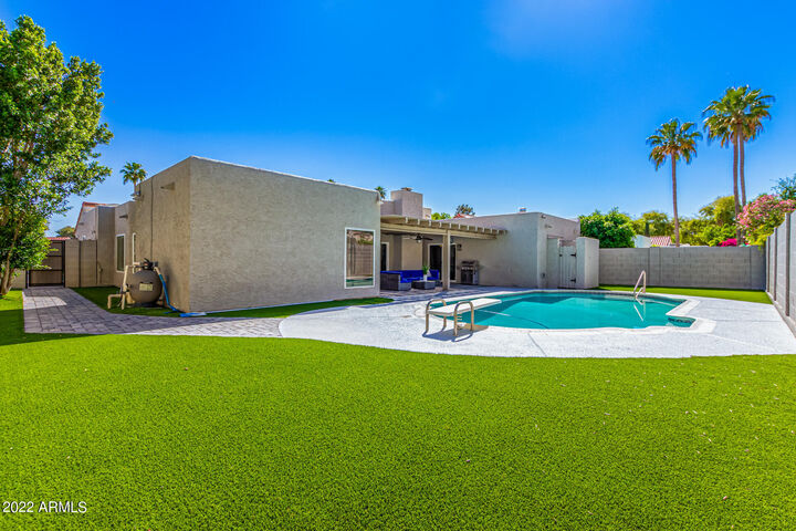 Property Photo:  7320 E Claremont Street  AZ 85250 