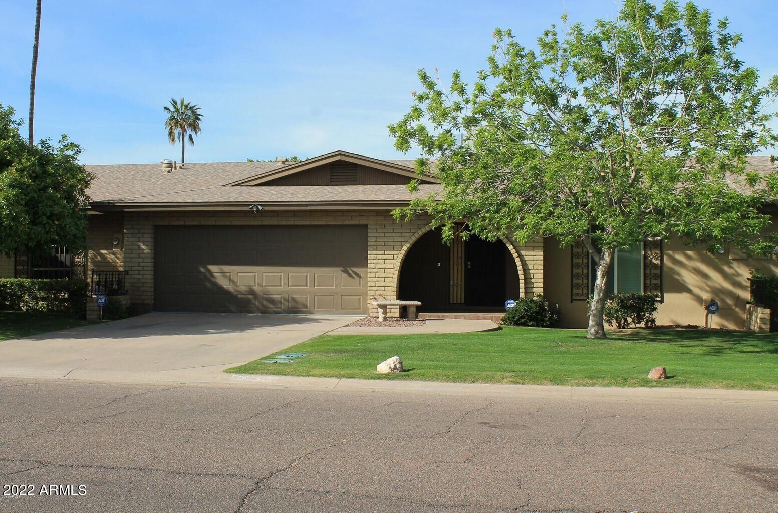 Property Photo:  1016 E Rose Lane  AZ 85014 