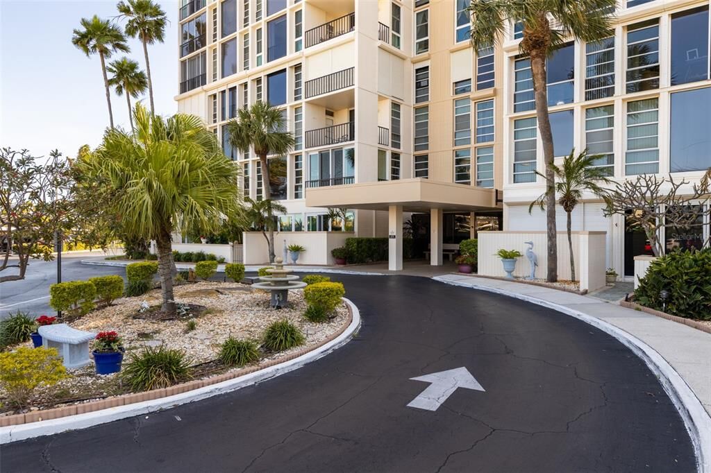 Property Photo: 7400 Sun Island Drive S 411 FL 33707