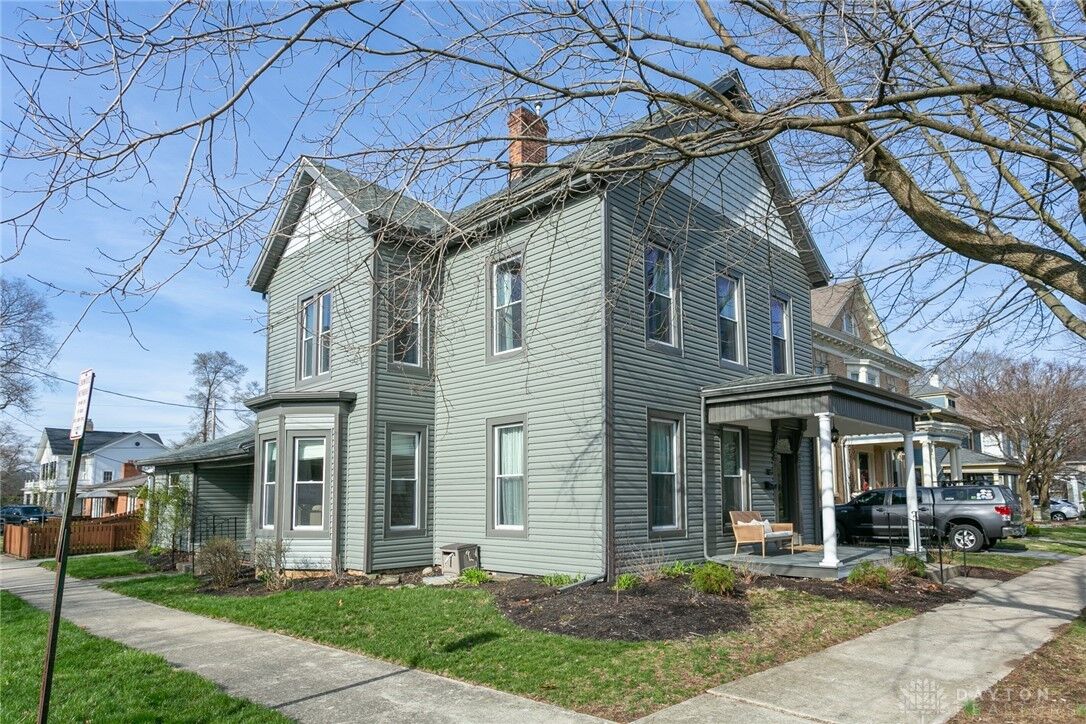 Property Photo:  302 W Franklin Street  OH 45373