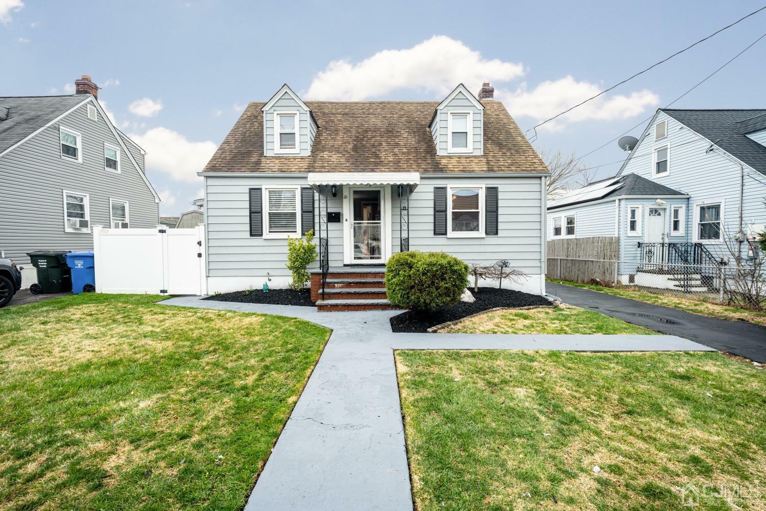 Property Photo:  21 Yale Avenue  NJ 07001 