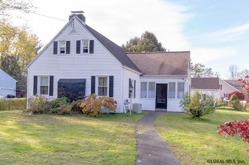 Property Photo:  16 Mohawk Avenue  NY 12008 