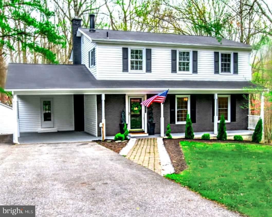 Property Photo:  30020 Tomahawk Court  MD 20659 