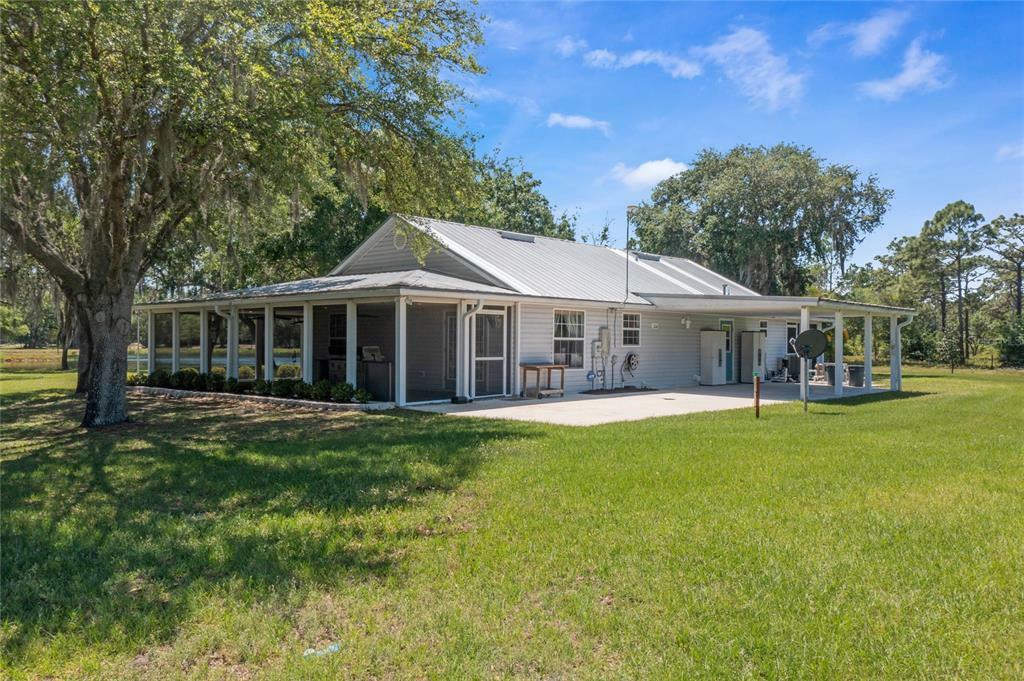 Property Photo:  19547 State Road 60 E  FL 33898 