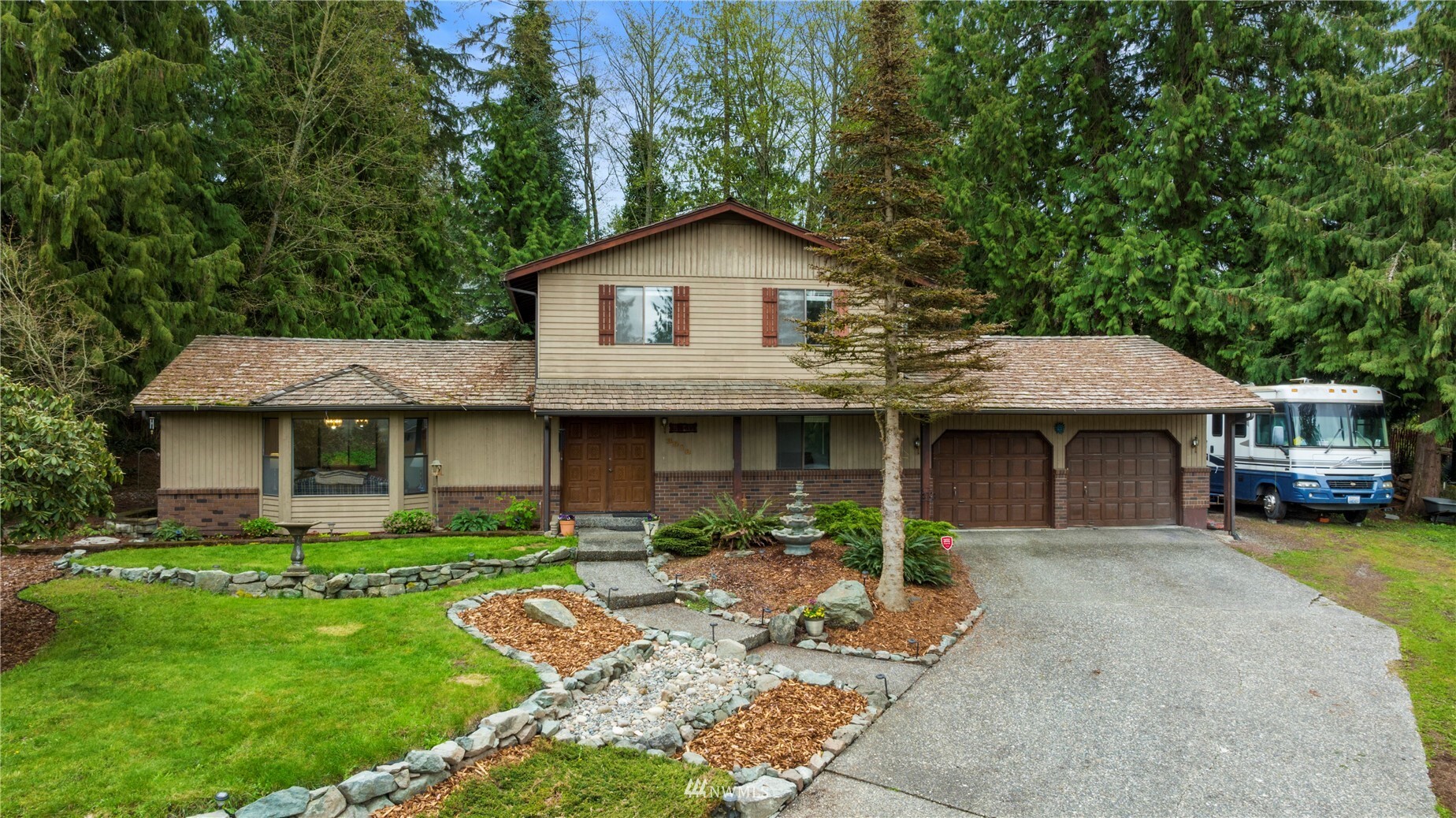 Property Photo: 3918 Pueblo Hts. WA 98273