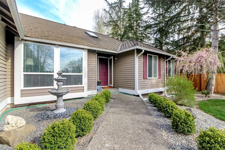 Property Photo: 19632 134th Court SE WA 98058