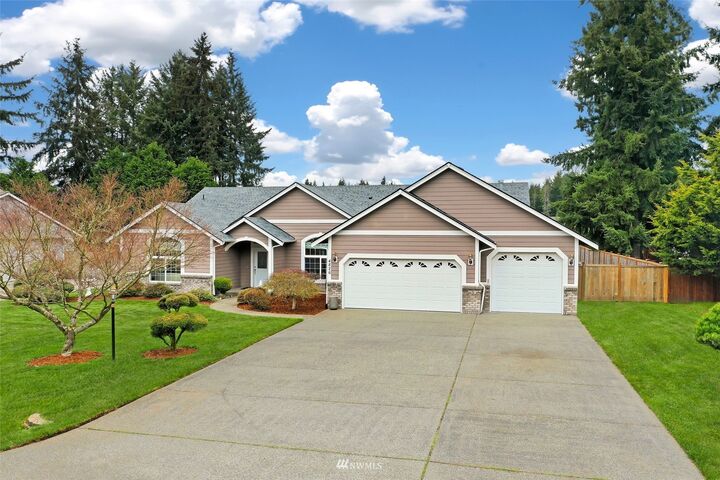 Property Photo: 4826 82nd Avenue SE WA 98501