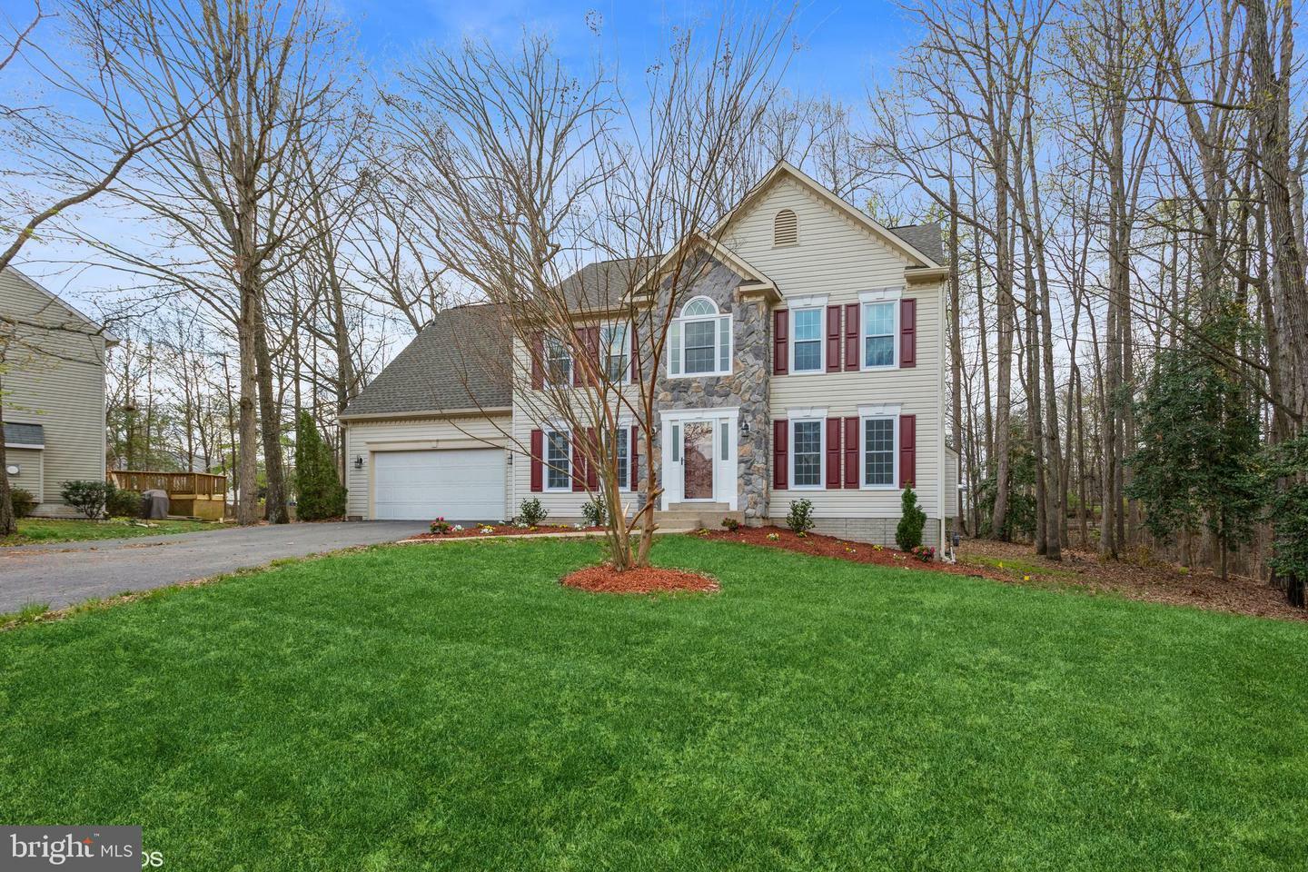 Property Photo: 11802 Berwick Court VA 22408