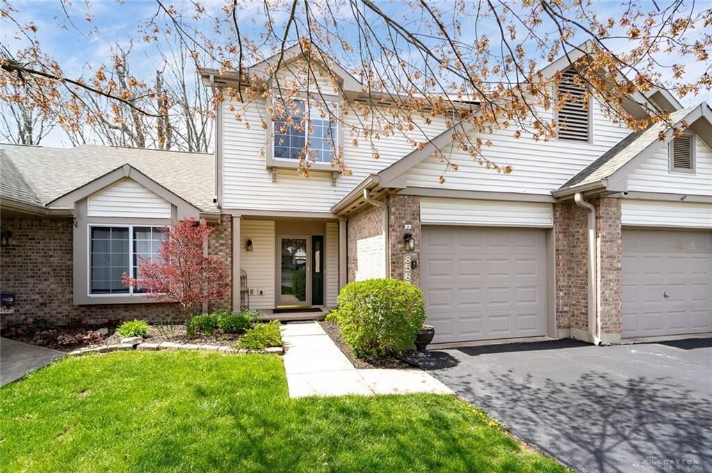 Property Photo: 8583 Timber Park Drive OH 45458