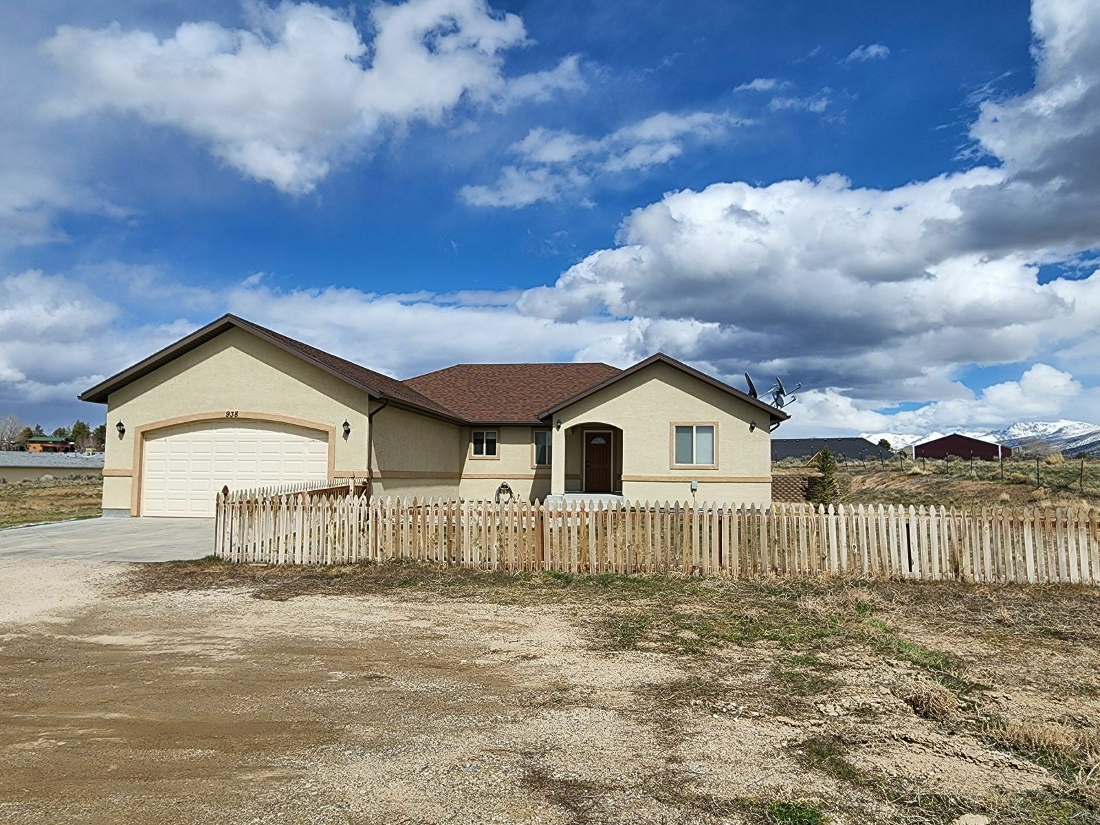 Property Photo: 938 Oakmont Drive NV 89815