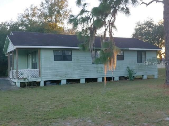 Property Photo:  7262 Pershing Avenue  FL 32822 