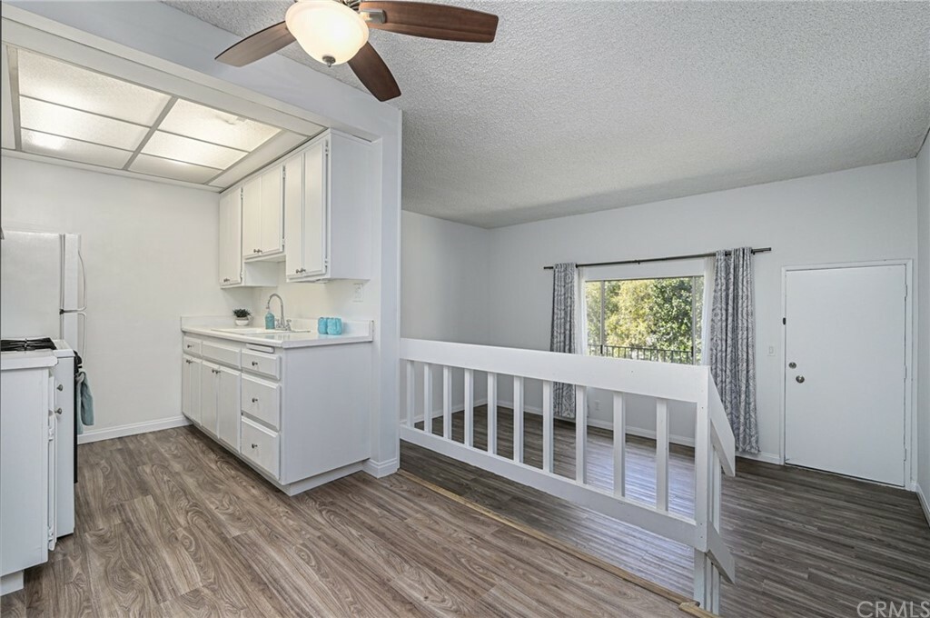 Property Photo:  991 S Idaho Street 102  CA 90631 