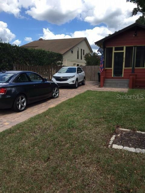 Property Photo: 626 Baffie Avenue FL 32789