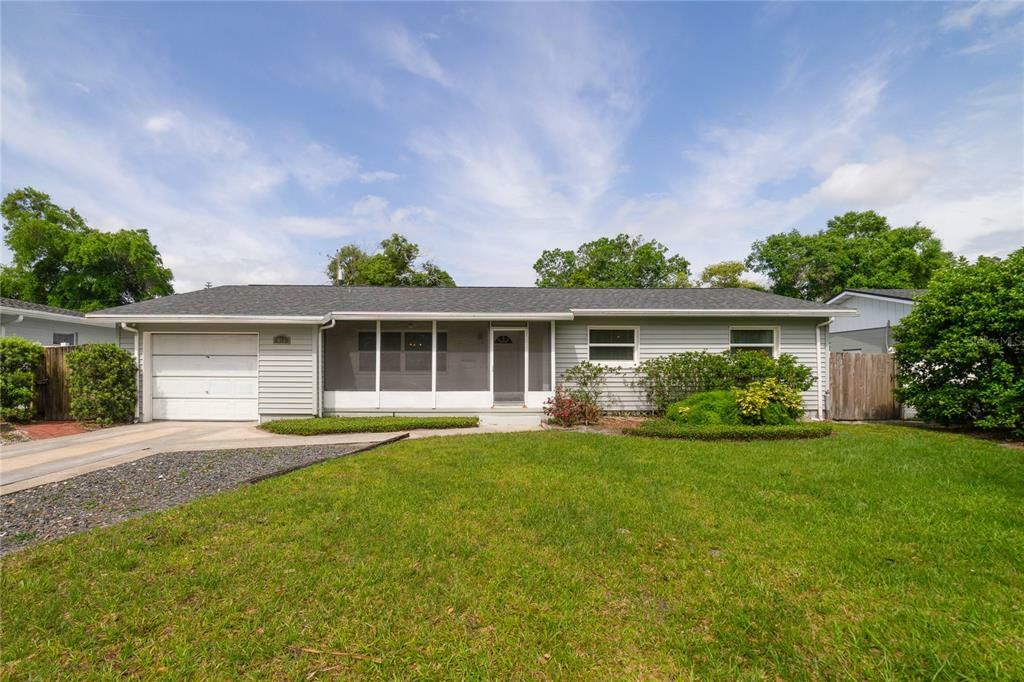 Property Photo: 619 Glenarden Road FL 32792