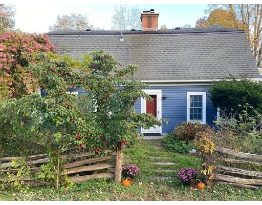 Property Photo:  115 County Rd  MA 01050 