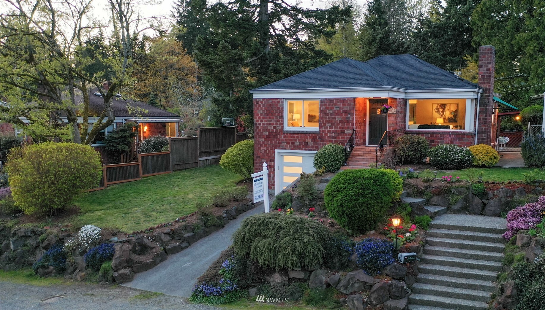 Property Photo: 1746 NE 104th Street WA 98125