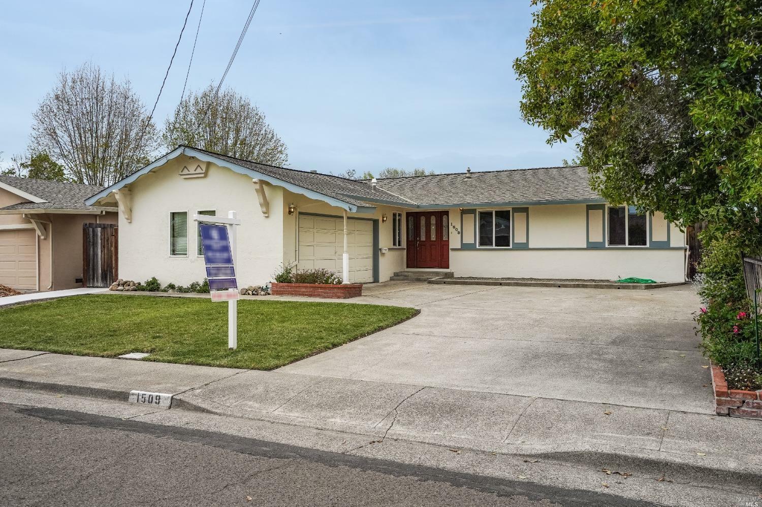 Property Photo:  1509 Colwood Drive  CA 94954 