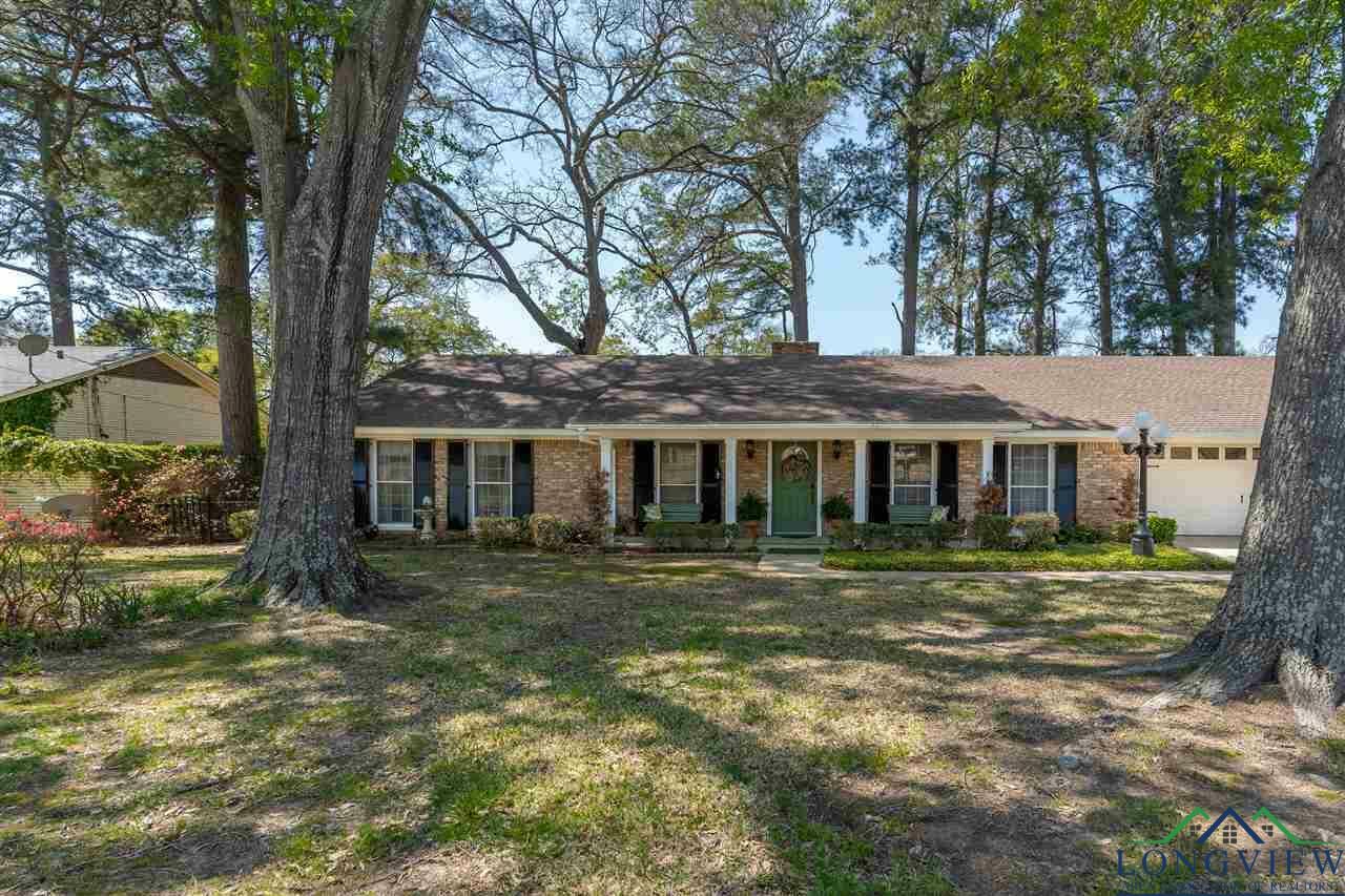 Property Photo:  1703 Smallwood Dr.  TX 75601 