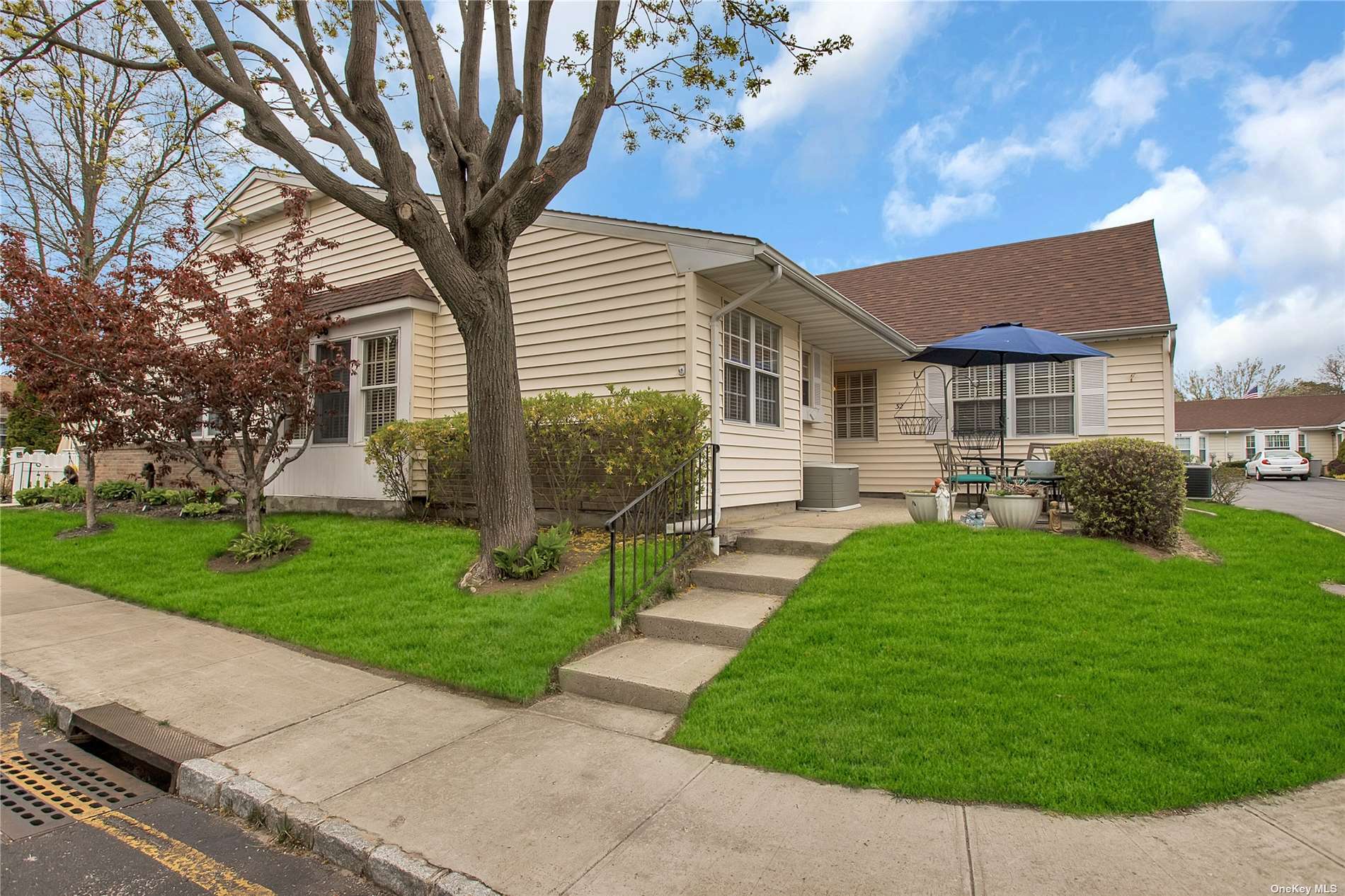 Property Photo:  32 Revere Drive 32  NY 11782 