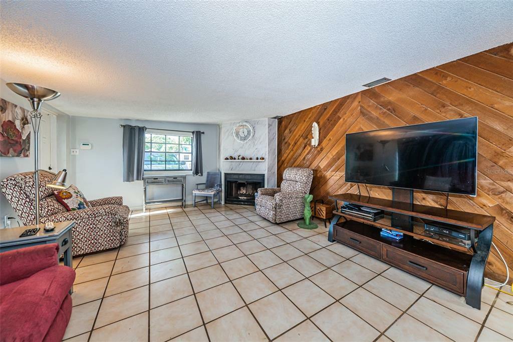 Property Photo:  4524 W Clifton Street  FL 33614 