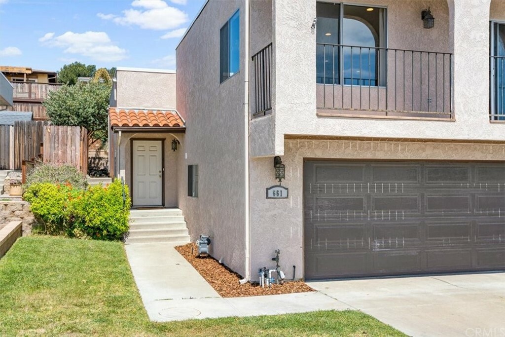 Property Photo:  661 Vista Pacifica Circle  CA 93449 