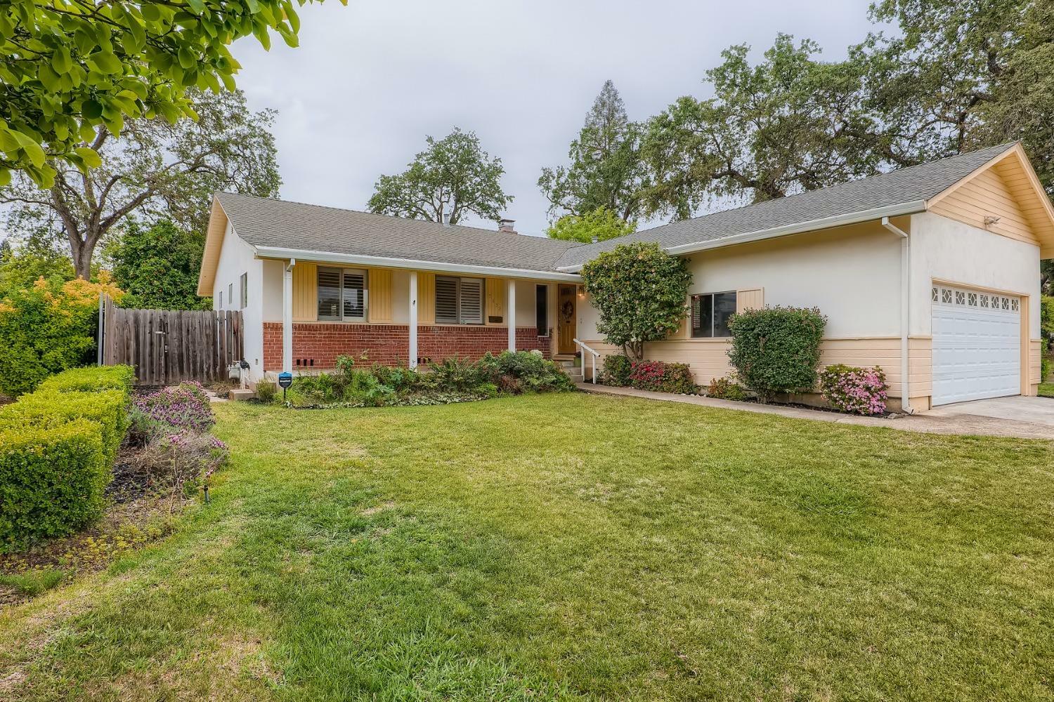 Property Photo:  7632 N Ridge Drive  CA 95610 