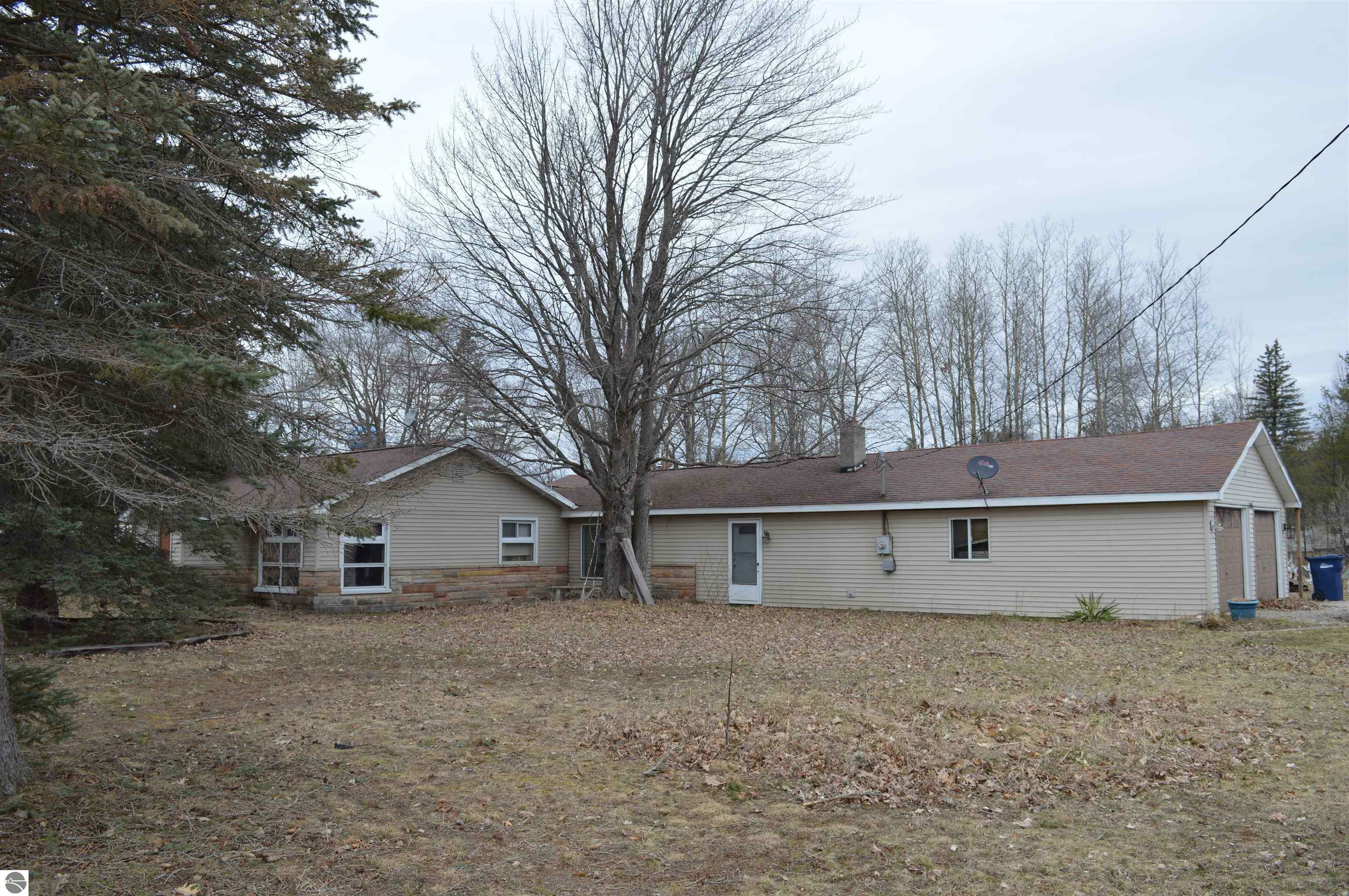 606 George Street  Kalkaska MI 49646 photo