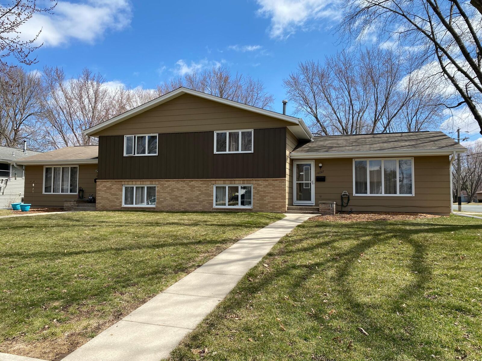 Property Photo:  1091 - 1097 Harrison Street S  MN 55379 