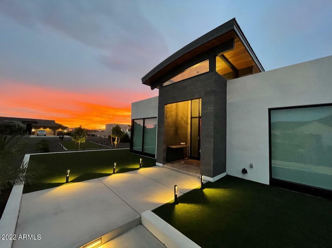 Property Photo: 10136 W Staghorn Road AZ 85383