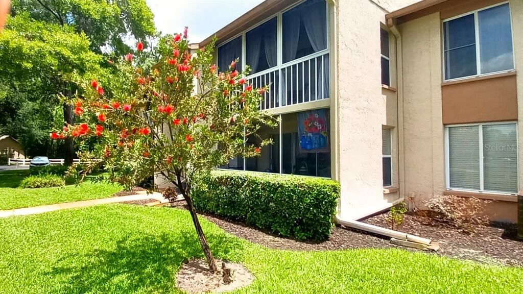 Property Photo:  12119 Sunny Glen Lane G1  FL 34669 