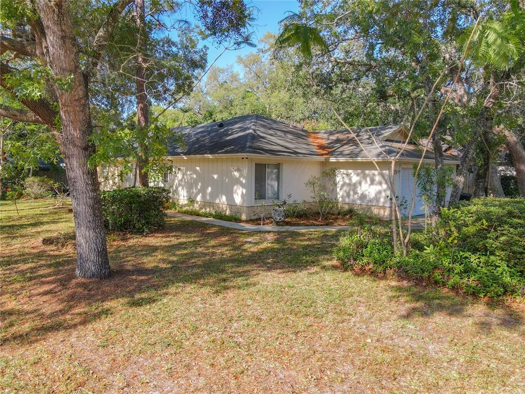 Property Photo:  1392 Alfonzo Circle  FL 32708 